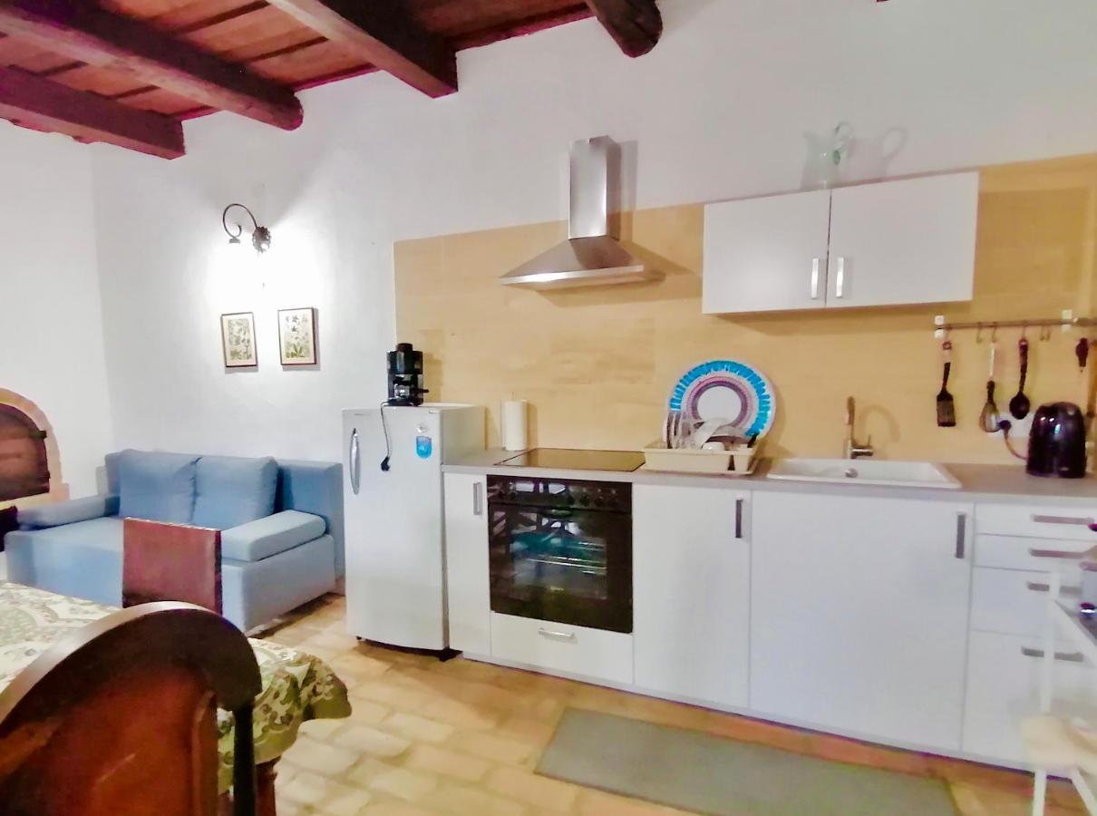 Lelle Vineyard Cottages Balatonlelle Kültér fotó